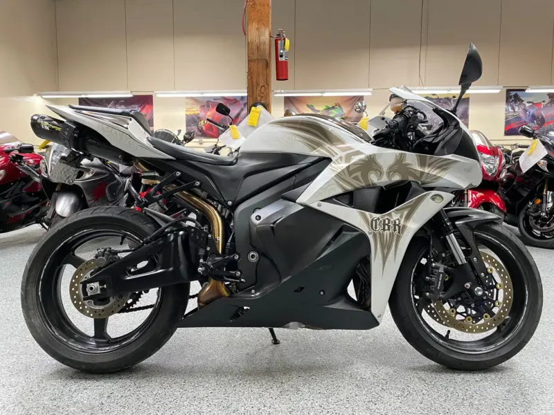 2009 Honda CBR600RR PHEONIX