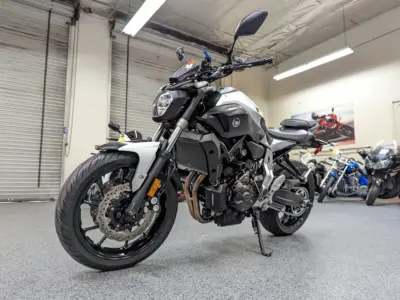 2017 Yamaha FZ07 FZ-07