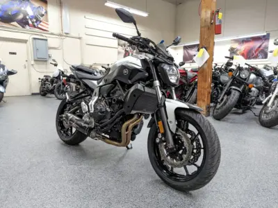 2017 Yamaha FZ07 FZ-07