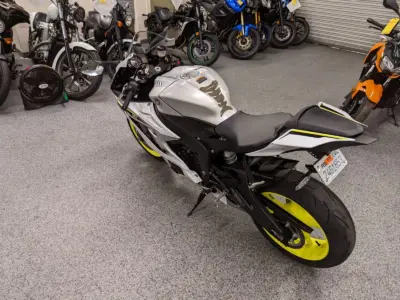 2017 Yamaha R6