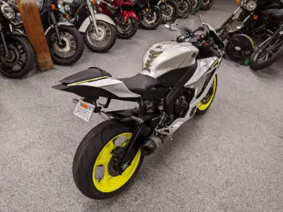 2017 Yamaha R6