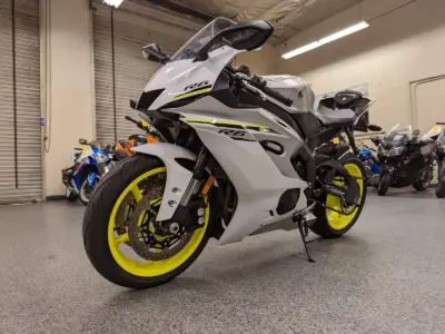 2017 Yamaha R6