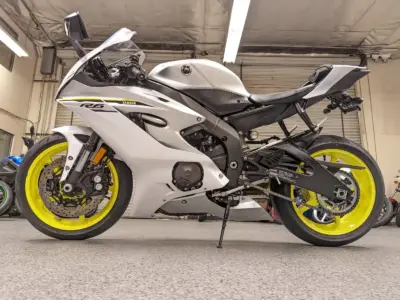 2017 Yamaha R6
