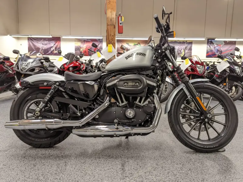 2015 Harley Davidson Sportster 883 Iron