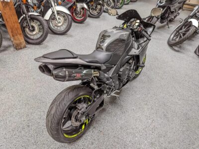 2013 Yamaha R1