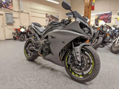 2013 Yamaha R1