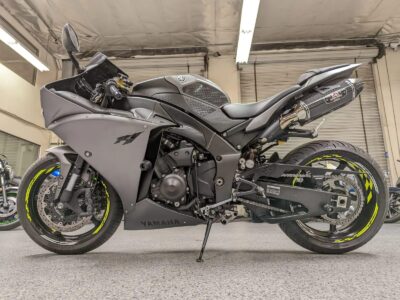 2013 Yamaha R1