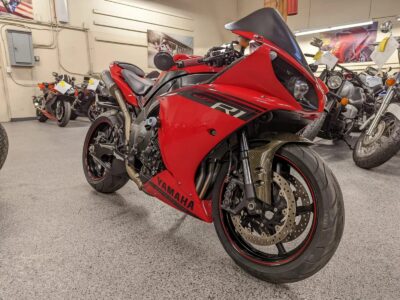 2014 Yamaha R1