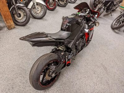 2011 Yamaha R1 Crossplane