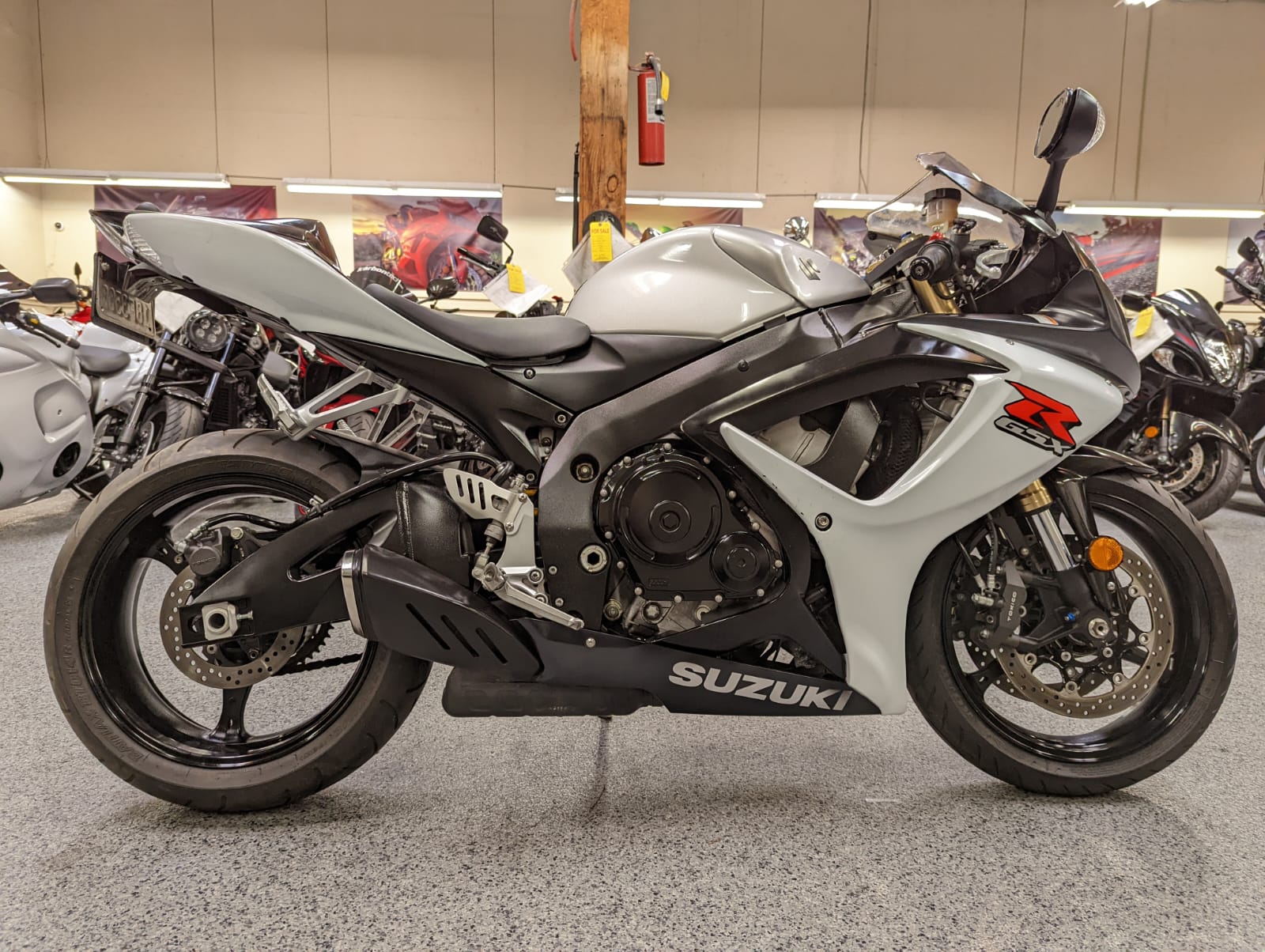 2006 Suzuki GSXR 600 AK Motors