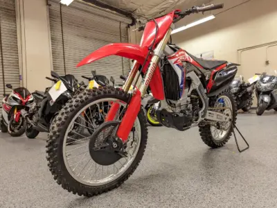2018 HONDA CRF450R  fuel injected electric start