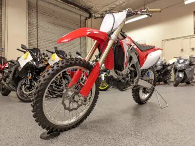 2018 HONDA CRF450R  fuel injected electric start
