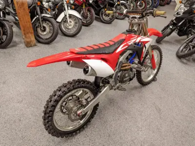 2018 HONDA CRF450R  fuel injected electric start
