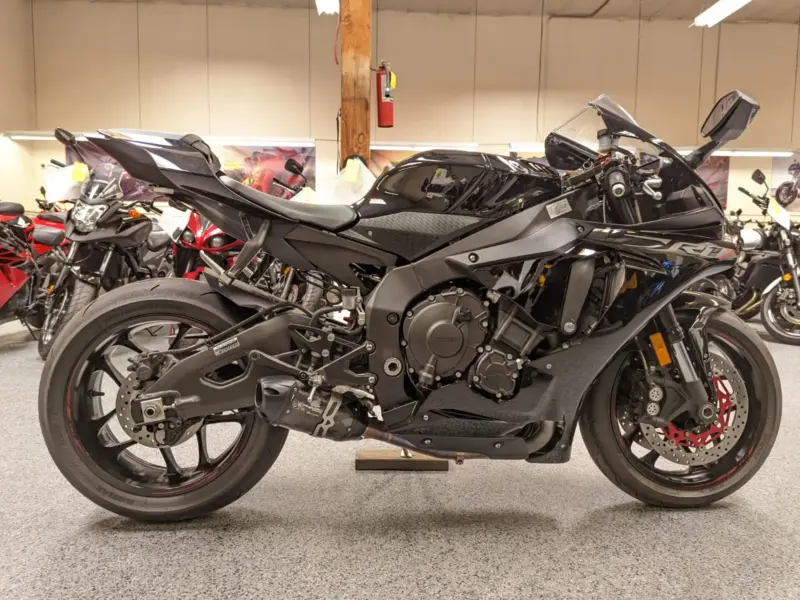 2018 Yamaha R1