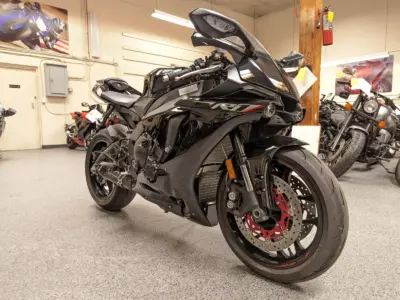 2018 Yamaha R1