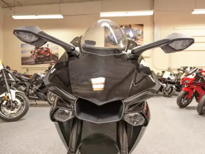 2018 Yamaha R1