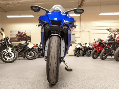 2020 Yamaha R1