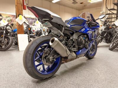 2020 Yamaha R1