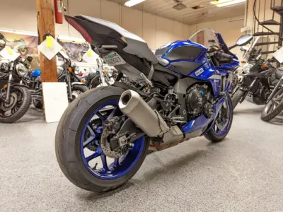 2020 Yamaha R1