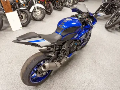 2020 Yamaha R1