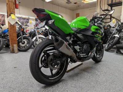 2018 Kawasaki Ninja 400 ABS KRT EDITION