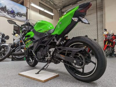 2018 Kawasaki Ninja 400 ABS KRT EDITION