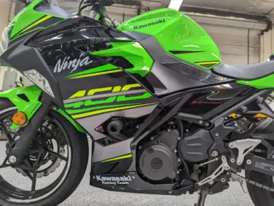 2018 Kawasaki Ninja 400 ABS KRT EDITION