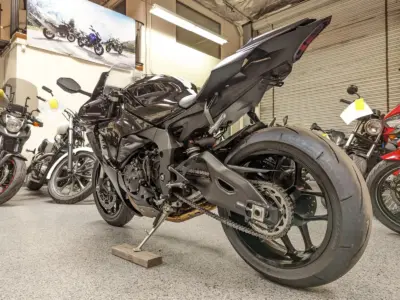 2021 Yamaha R1