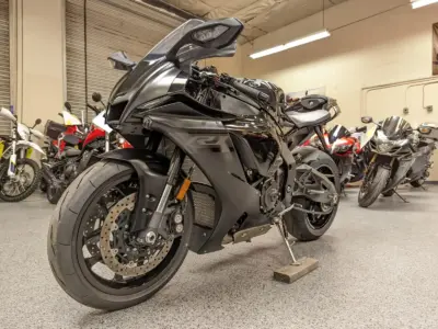 2021 Yamaha R1