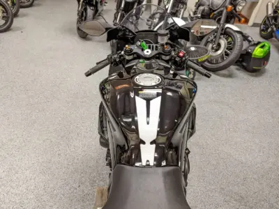 2021 Yamaha R1