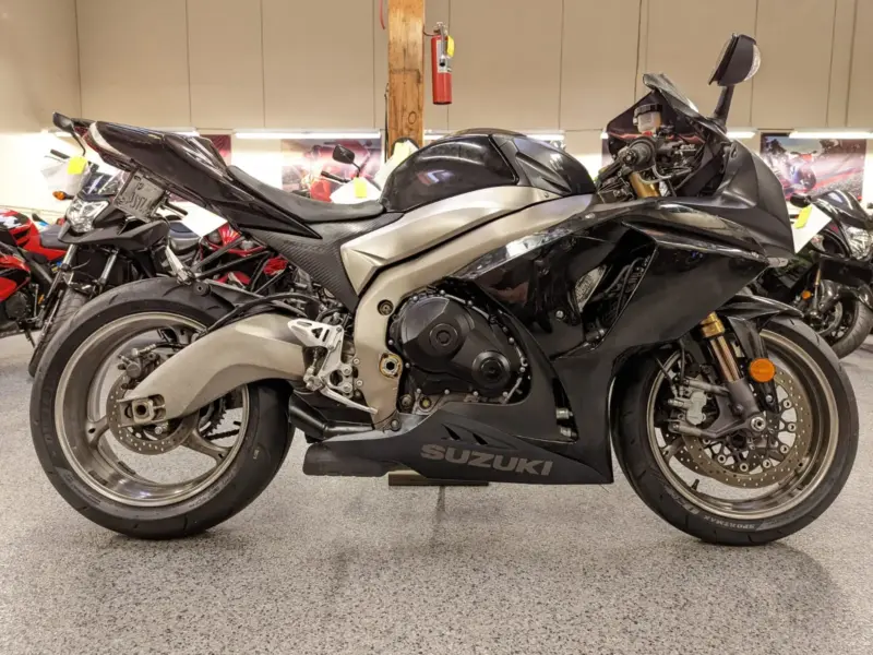 2011 Suzuki GSXR 1000