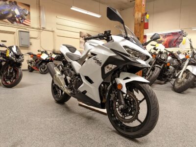 2020 Kawasaki Ninja 400 ABS