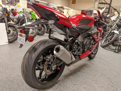 2019 Yamaha R1