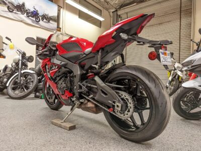 2019 Yamaha R1