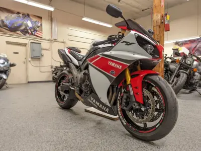 2012 Yamaha R1 Crossplane 50TH ANNIVERSARY