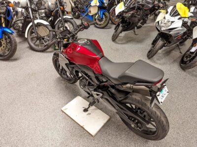 2019 HONDA CB300R