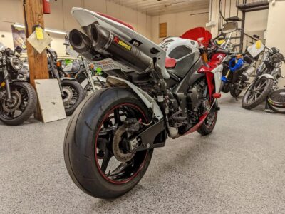2009 Yamaha R1 Crossplane