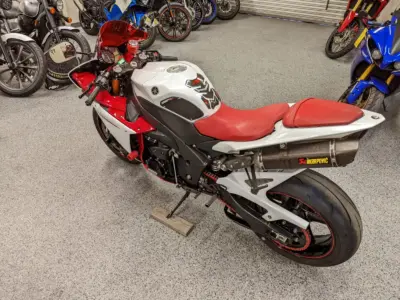 2009 Yamaha R1 Crossplane