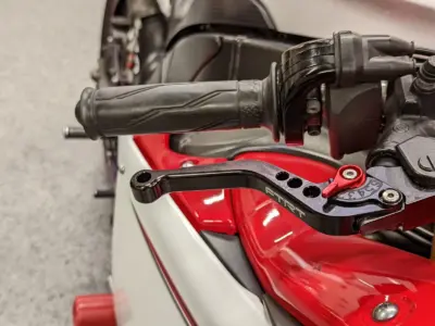 2009 Yamaha R1 Crossplane