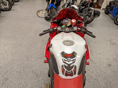 2009 Yamaha R1 Crossplane