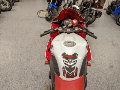 2009 Yamaha R1 Crossplane