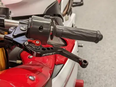 2009 Yamaha R1 Crossplane