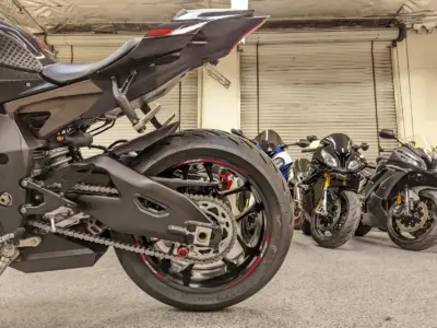 2015 Yamaha R1 RAVEN