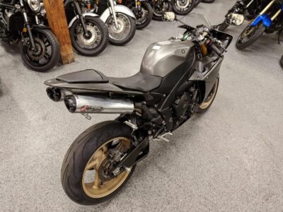 2014 Yamaha R1