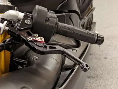 2014 Yamaha R1