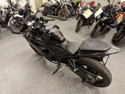 2015 Yamaha R3