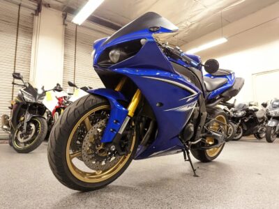 2014 Yamaha R1