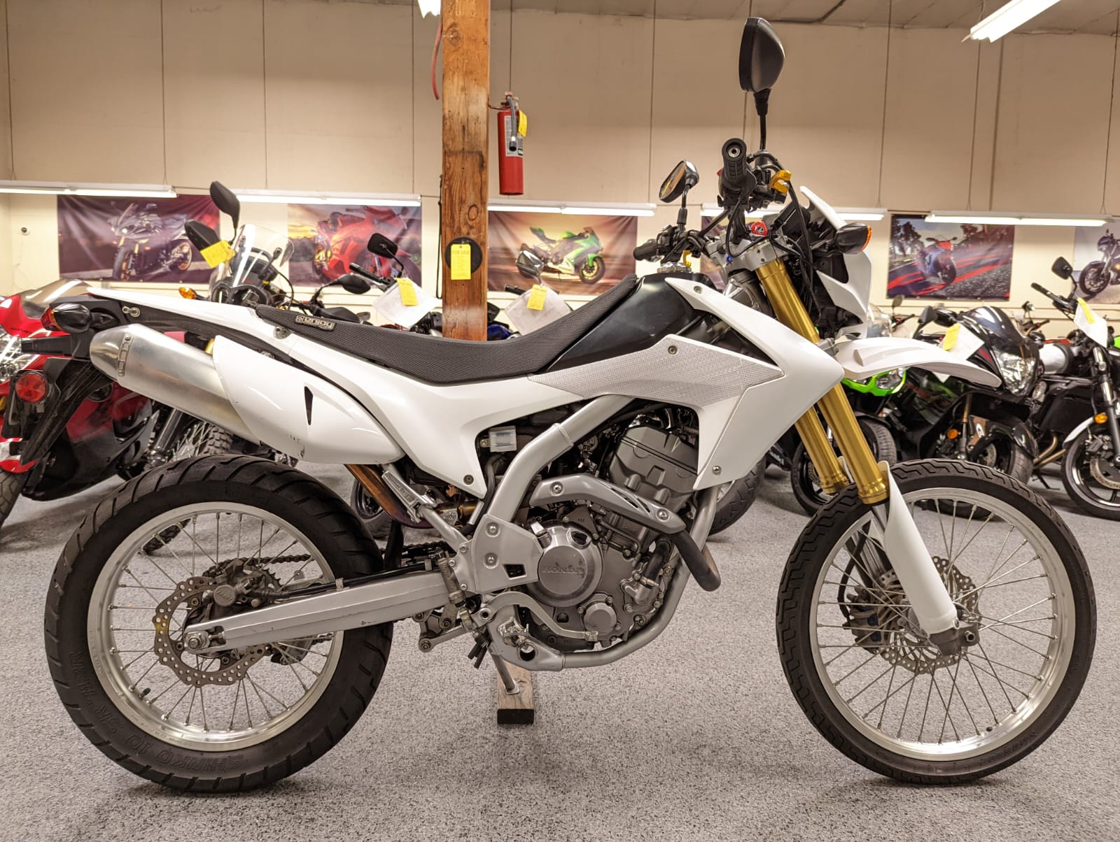 2016 Honda CRF250L Dual Sport - AK MotorsAK Motors