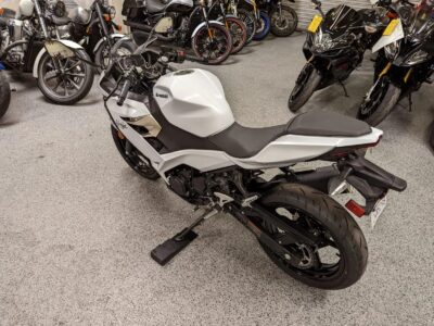 2020 Kawasaki Ninja 400 ABS
