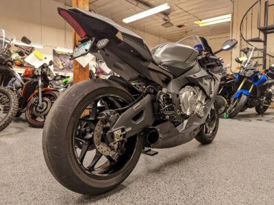 2016 Yamaha R1